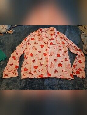 Pink Heart & Horseshoe Printed Satin Pajama Top